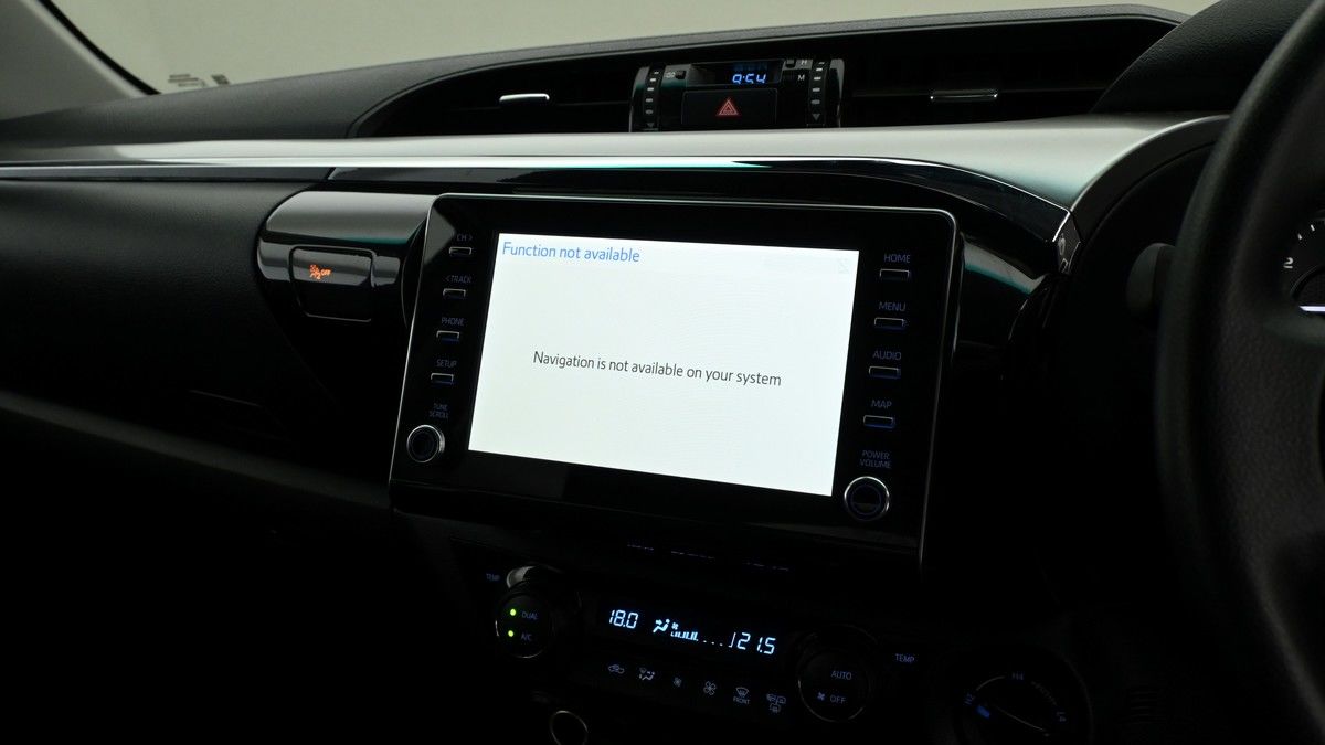 Used Toyota Hilux 2024 for sale - 75398536: Photo 10