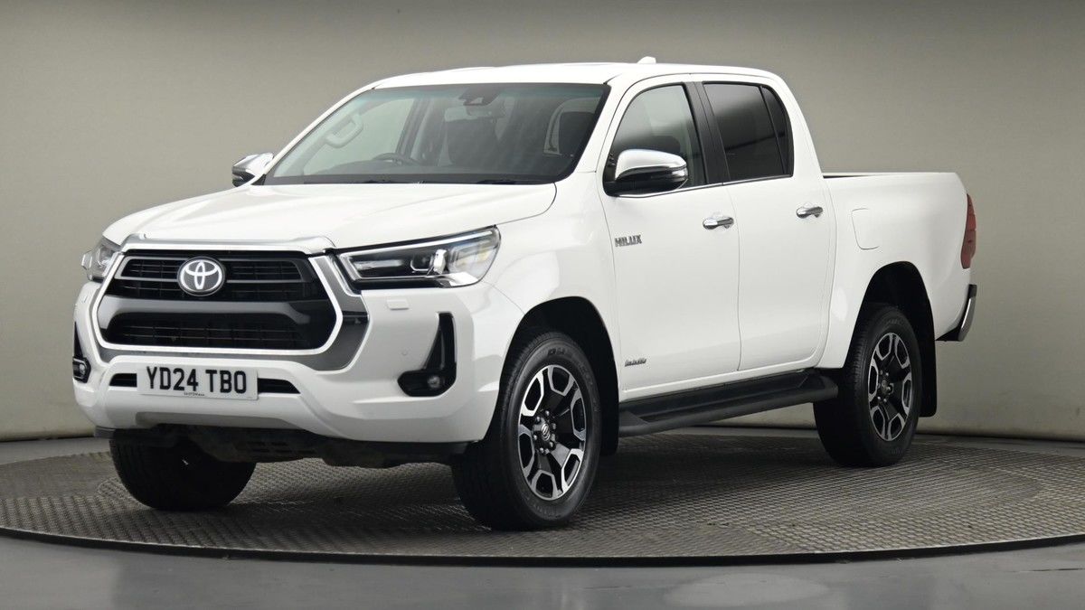 Used Toyota Hilux 2024 for sale - 75398536: Photo 21