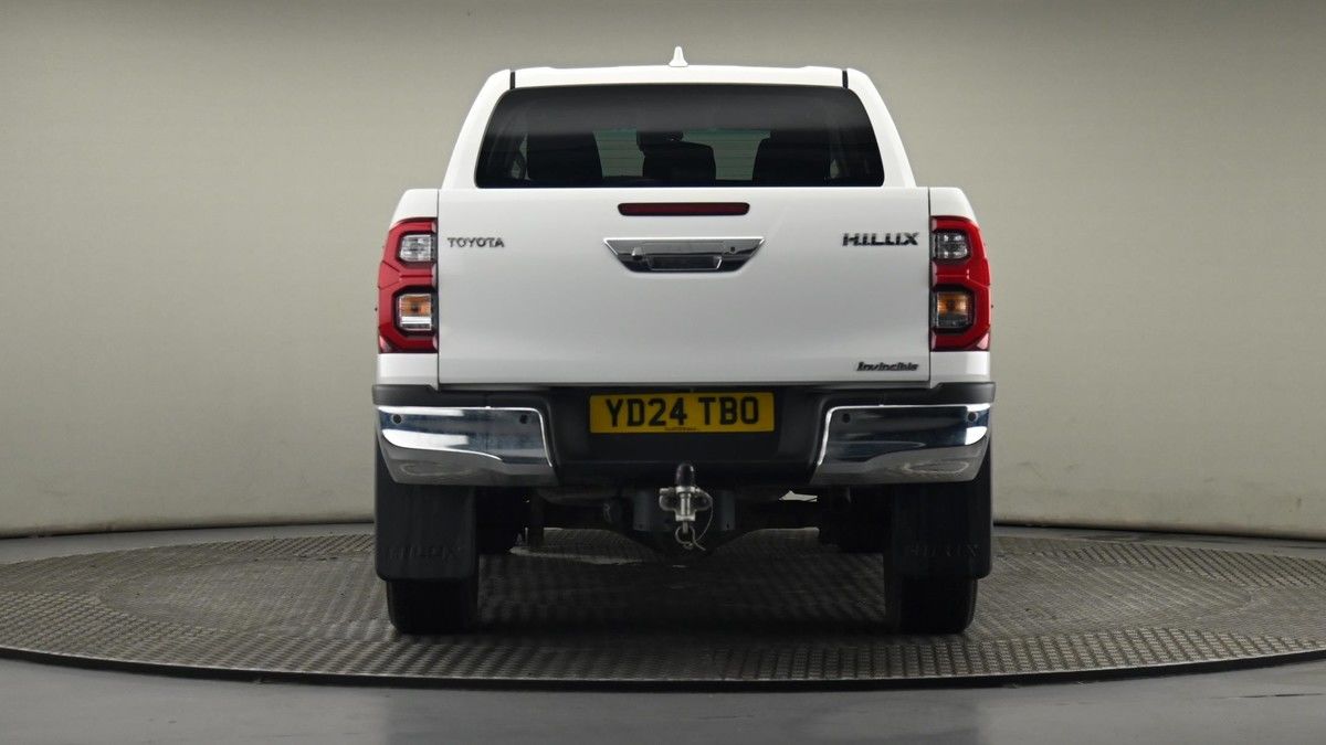 Used Toyota Hilux 2024 for sale - 75398536: Photo 24