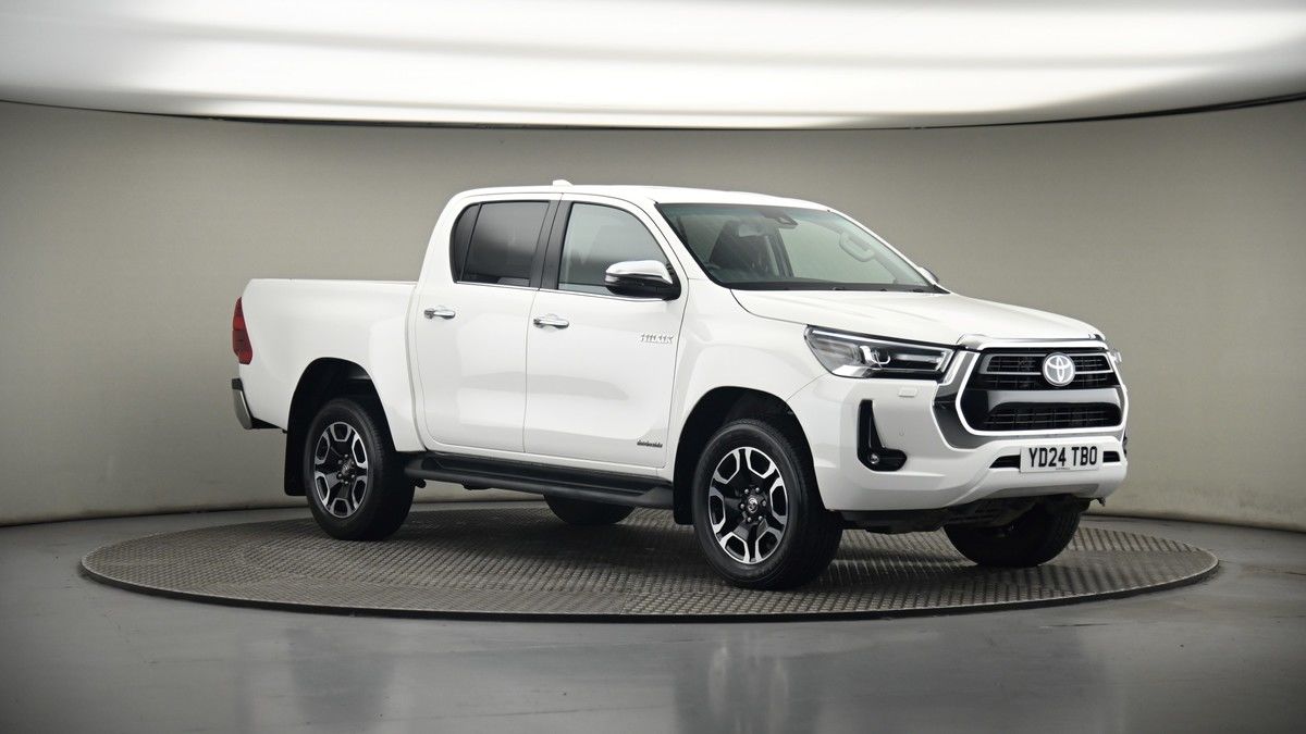 Used Toyota Hilux 2024 for sale - 75398536: Photo 29