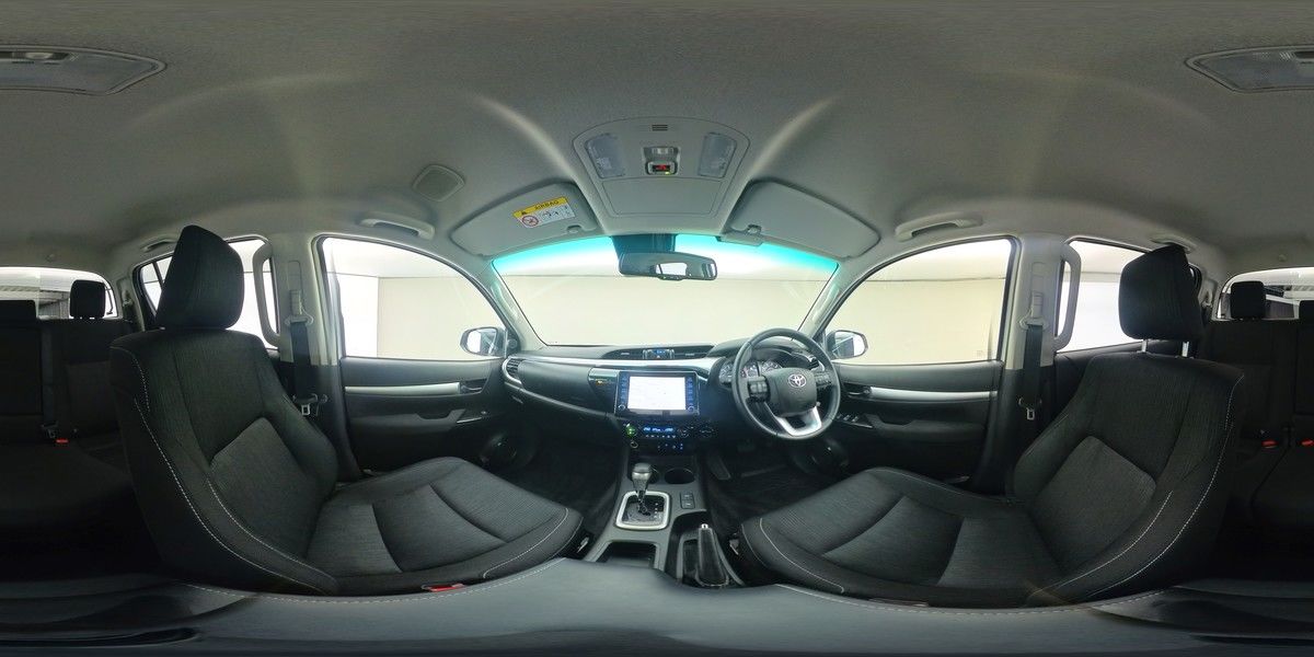 Used Toyota Hilux 2024 for sale - 75398536: Photo 60