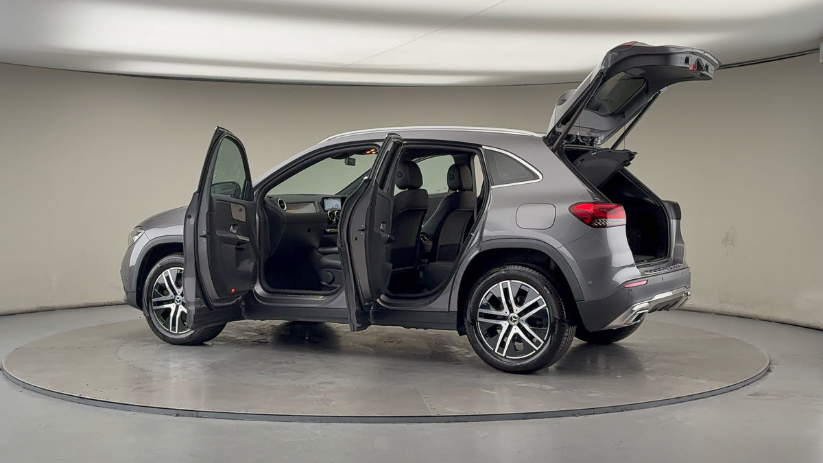 Used Mercedes-Benz GLA 2021 for sale - 77437969: Photo 45