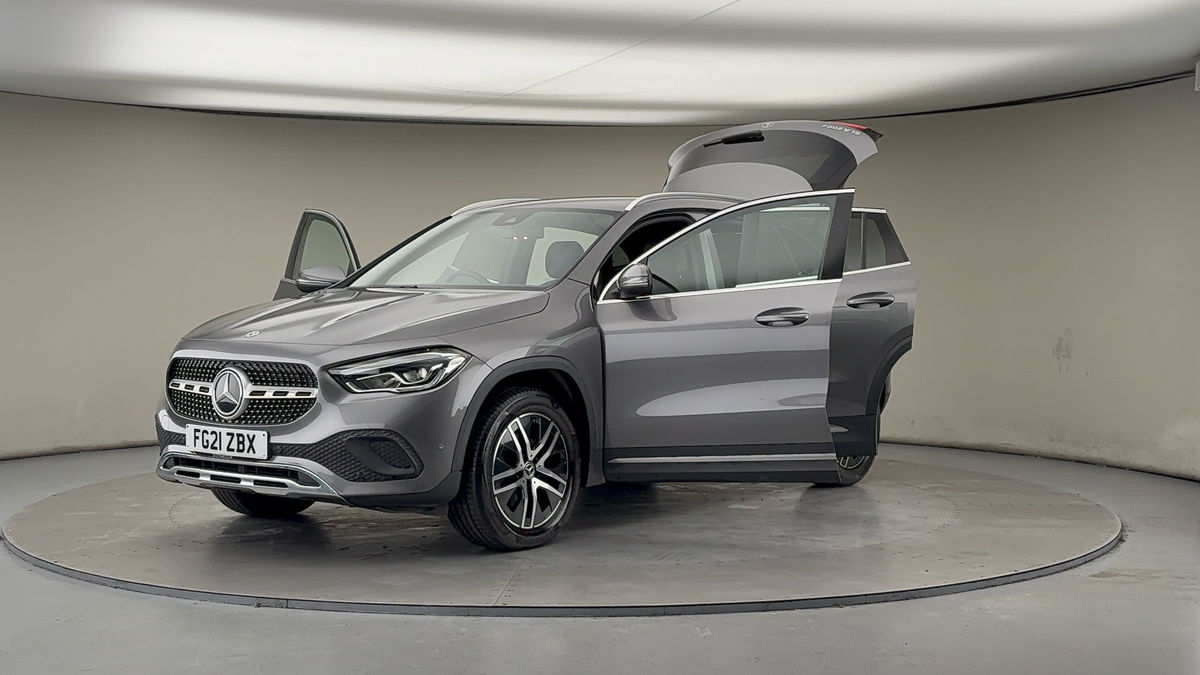 Used Mercedes-Benz GLA 2021 for sale - 77437969: Photo 49