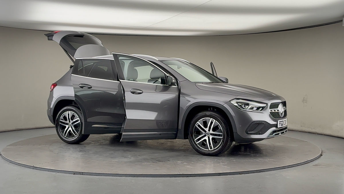 Used Mercedes-Benz GLA 2021 for sale - 77437969: Photo 54