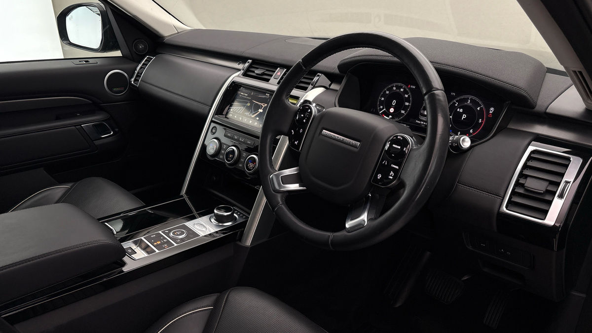 Used Land Rover Discovery 2019 for sale - 76896705: Photo 5