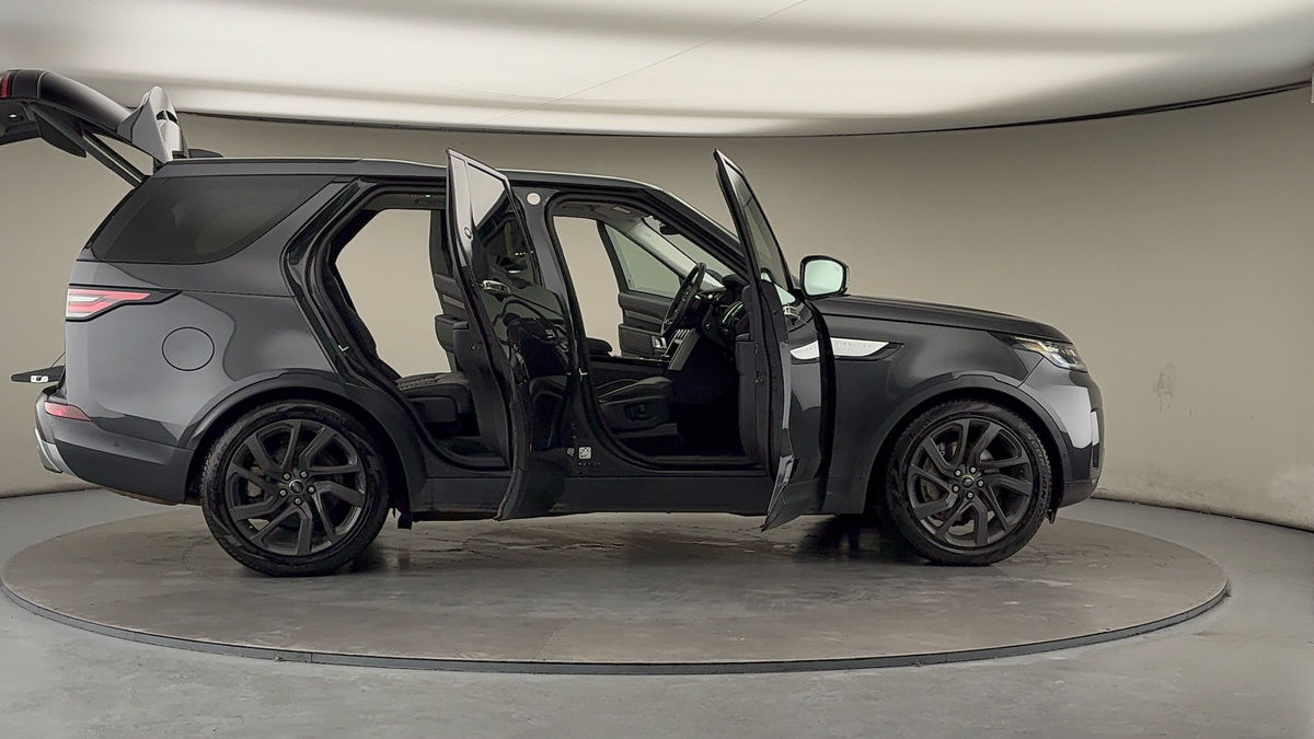 Used Land Rover Discovery 2019 for sale - 76896705: Photo 57