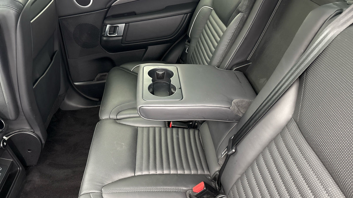 Used Land Rover Discovery 2019 for sale - 76896705: Photo 9