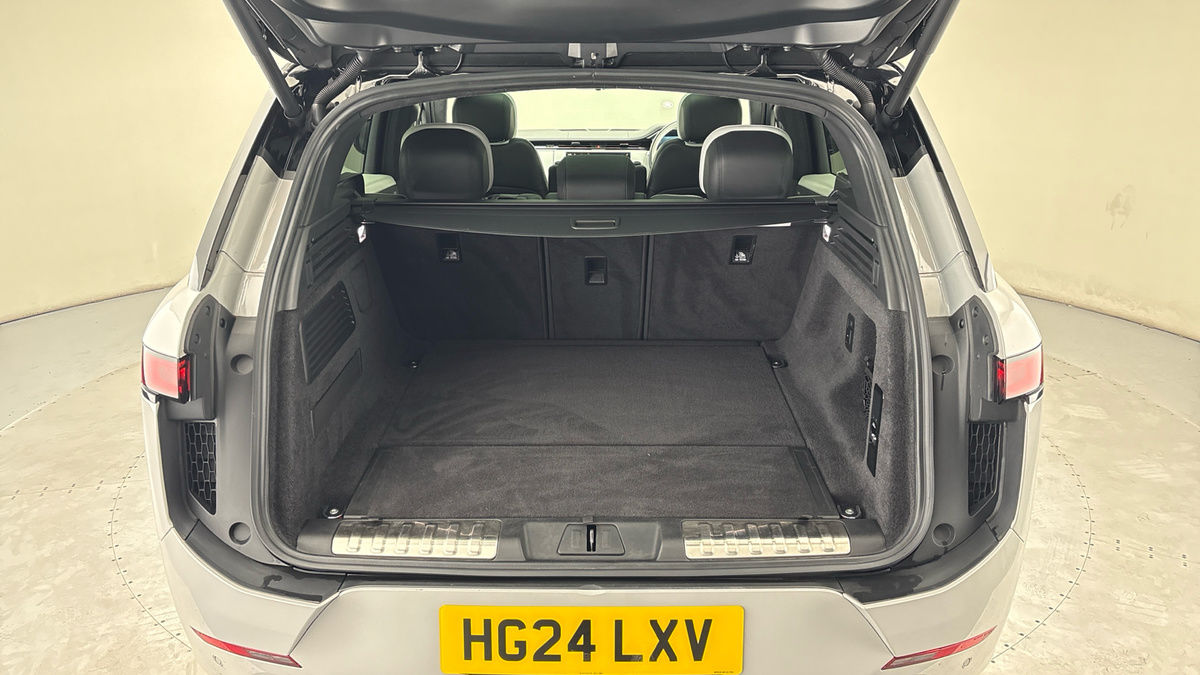 Used Land Rover Range Rover Sport 2024 for sale - 78182385: Photo 11