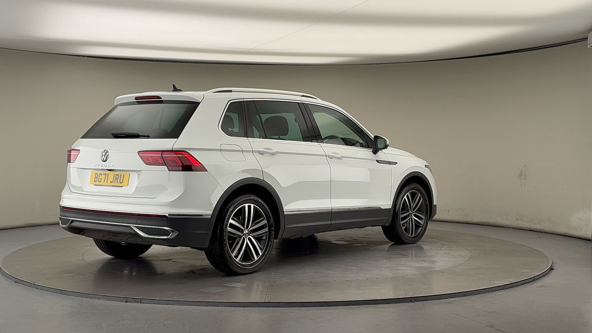 Used Volkswagen Tiguan 2021 for sale - 76784682: Photo 21