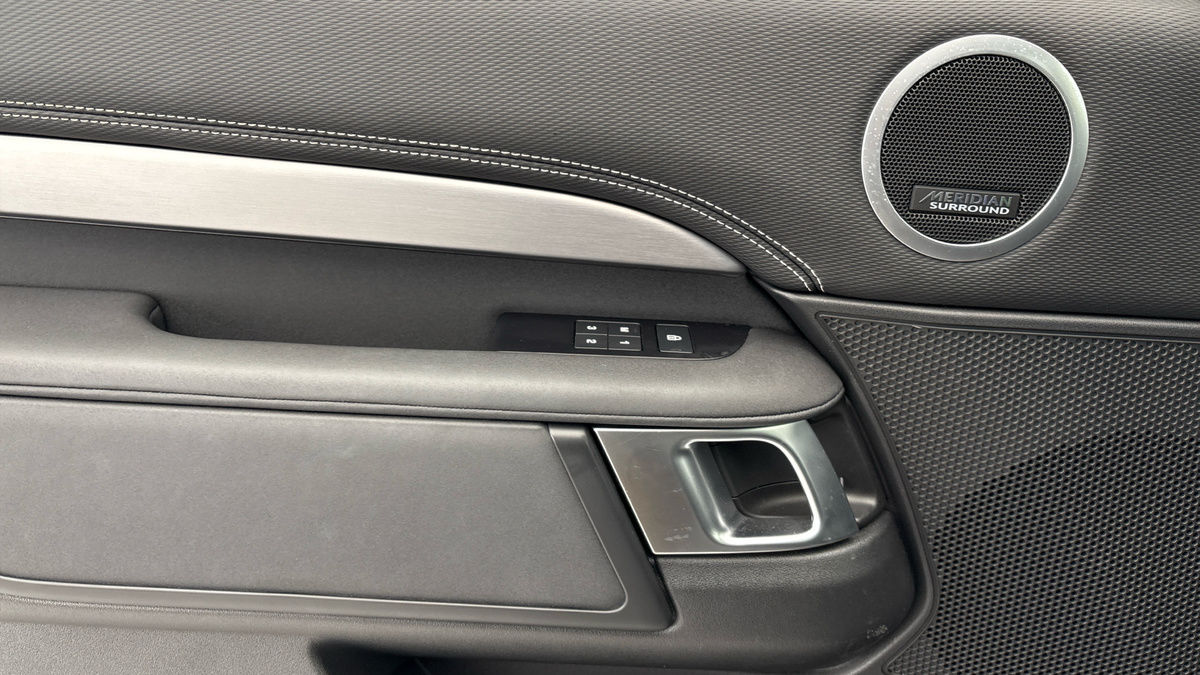 Used Land Rover Discovery 2021 for sale - 78018075: Photo 19