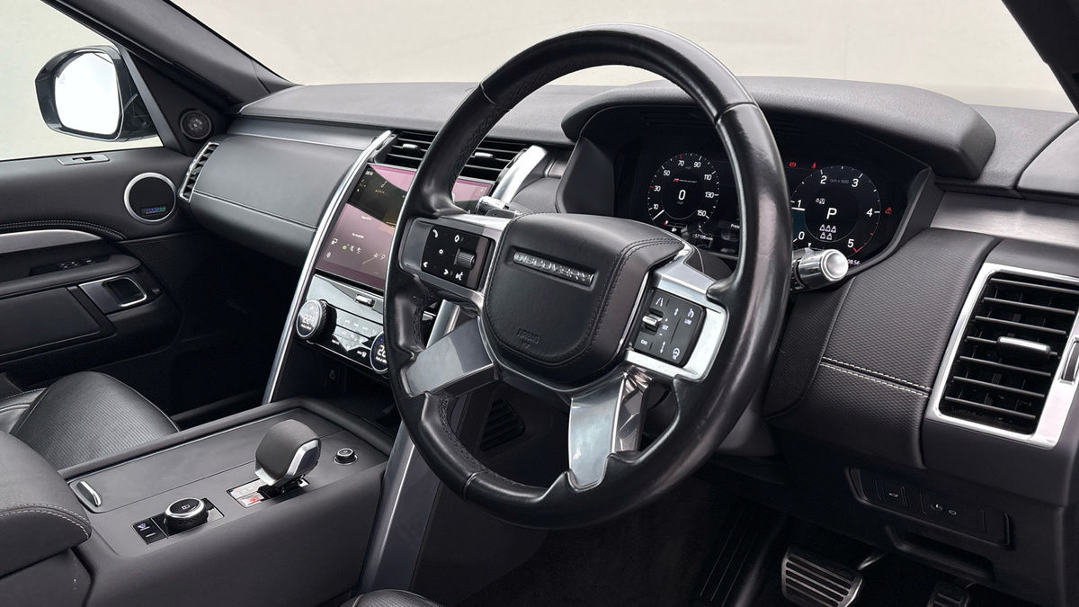 Used Land Rover Discovery 2021 for sale - 78018075: Photo 5