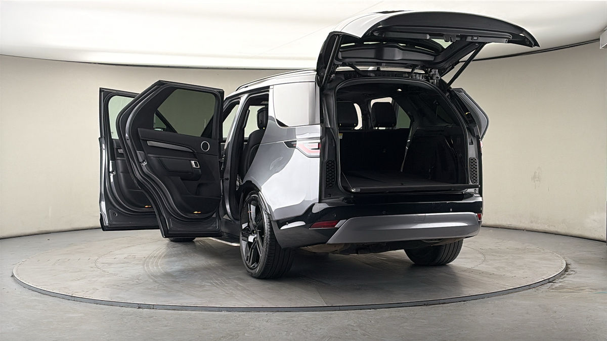 Used Land Rover Discovery 2021 for sale - 78018075: Photo 61