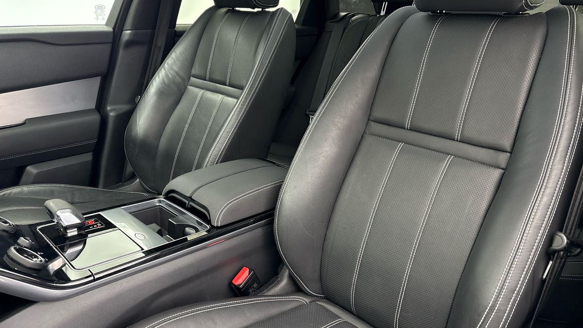 Used Land Rover Range Rover Velar 2022 for sale - 76740962: Photo 7