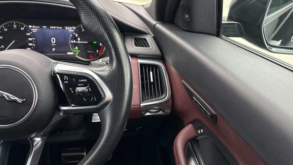 Used Jaguar E-Pace 2022 for sale - 76357237: Photo 14