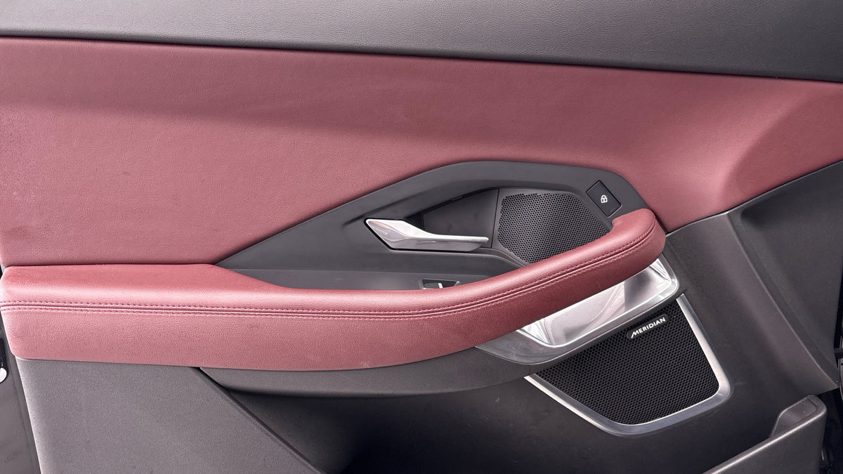 Used Jaguar E-Pace 2022 for sale - 76357237: Photo 19