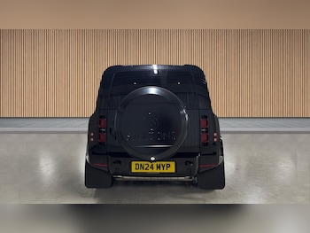 Used Land Rover Defender 2024 for sale - 78960284: Photo