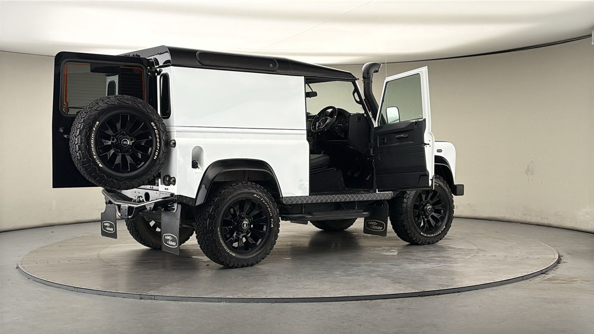 Used Land Rover Defender 2016 for sale - 78018063: Photo 58