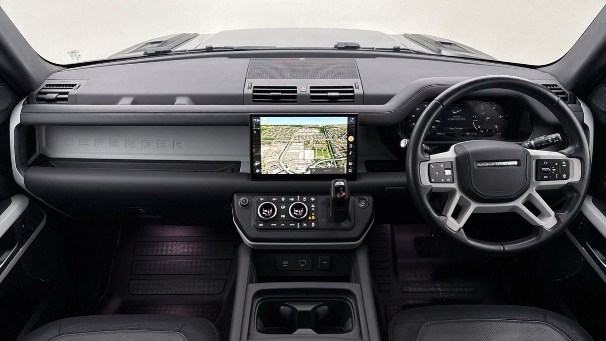 Used Land Rover Defender 110 2023 for sale - 76821431: Photo 12