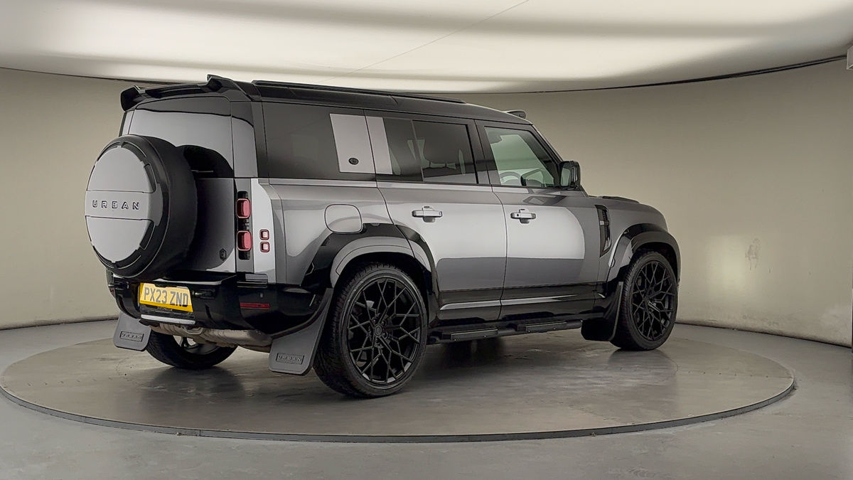 Used Land Rover Defender 110 2023 for sale - 76821431: Photo 21