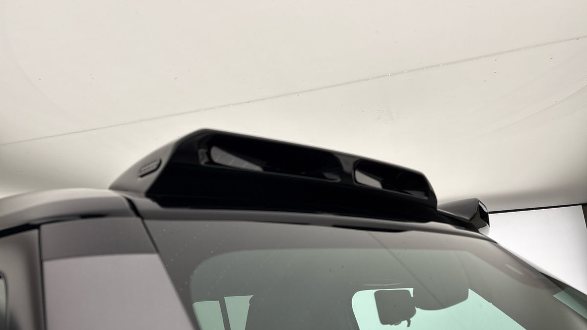 Used Land Rover Defender 110 2023 for sale - 76821431: Photo 26