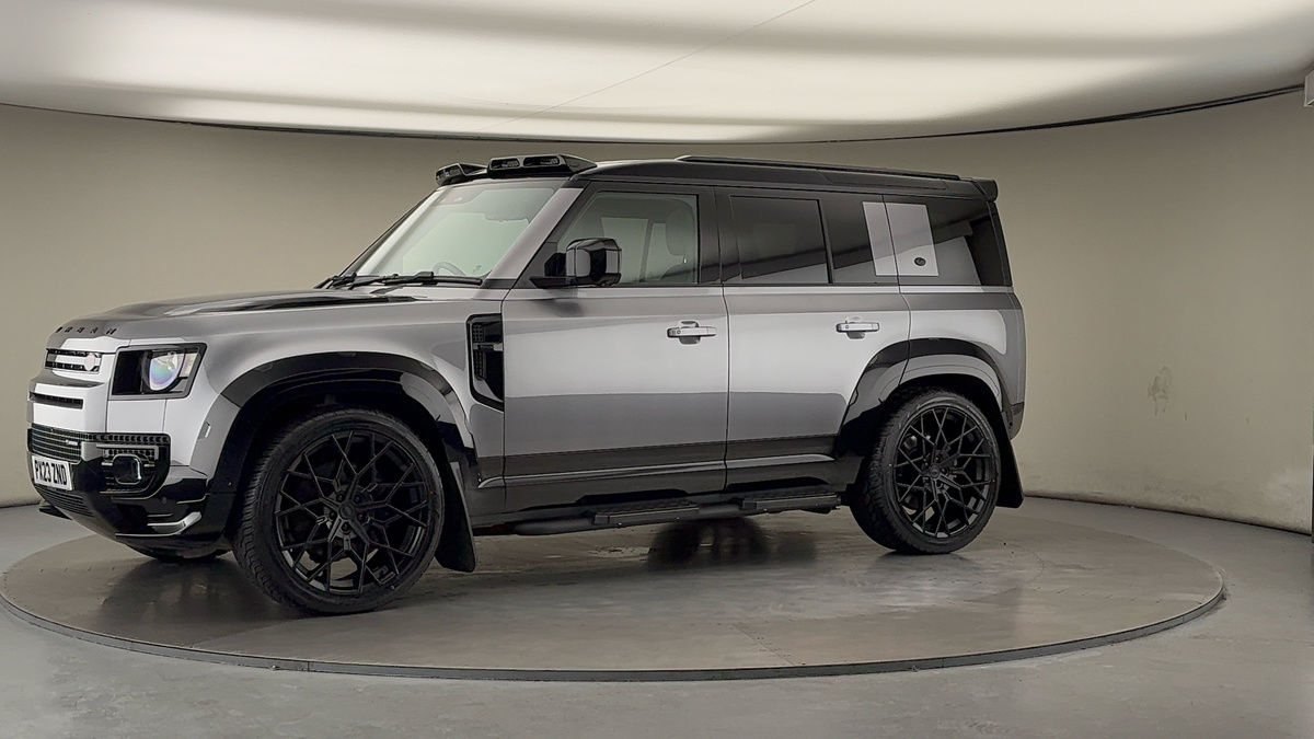 Used Land Rover Defender 110 2023 for sale - 76821431: Photo 32