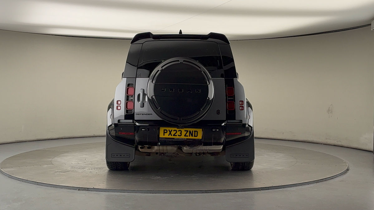 Used Land Rover Defender 110 2023 for sale - 76821431: Photo 4