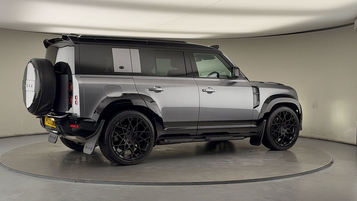 Used Land Rover Defender 110 2023 for sale - 76821431: Photo 41