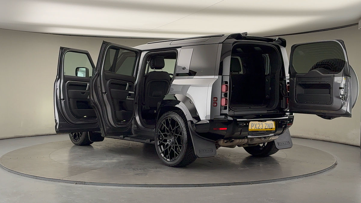 Used Land Rover Defender 110 2023 for sale - 76821431: Photo 46