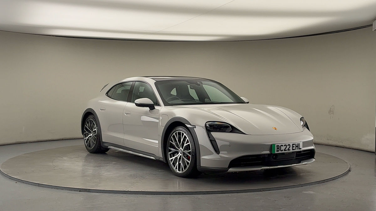 Used Porsche Taycan 2022 for sale - 76751644: Photo 1