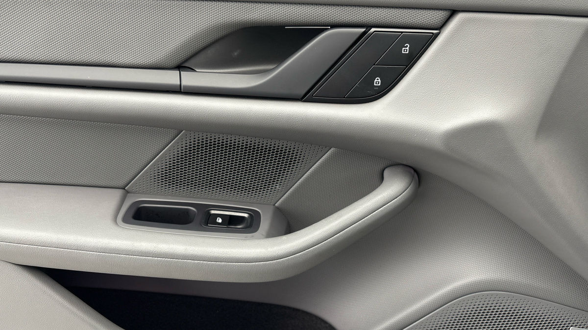 Used Porsche Taycan 2022 for sale - 76751644: Photo 19