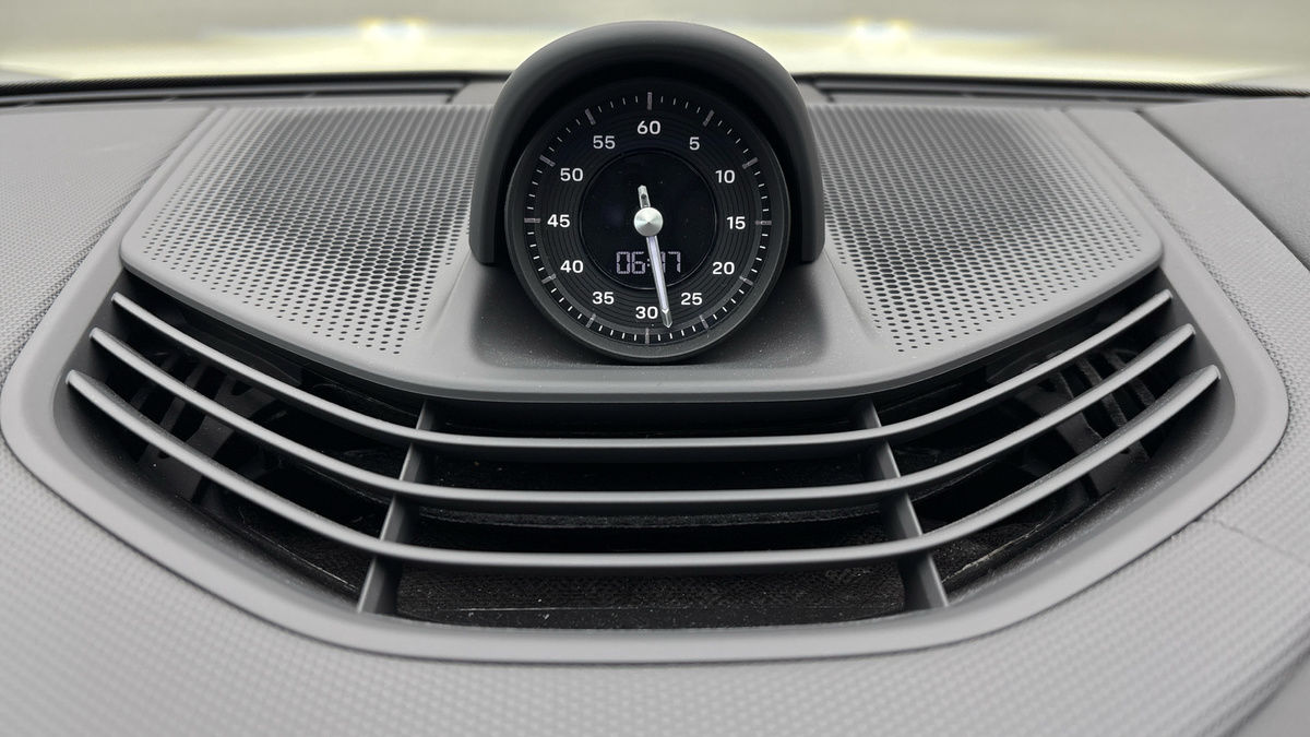 Used Porsche Taycan 2022 for sale - 76751644: Photo 26