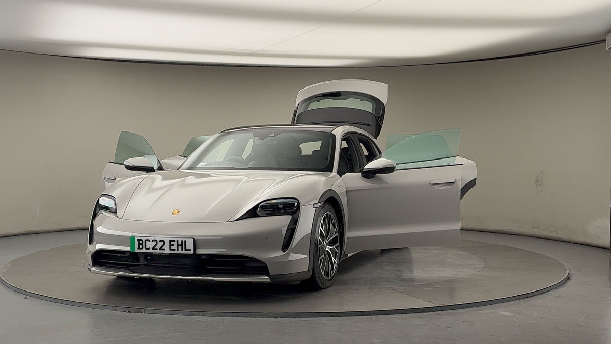 Used Porsche Taycan 2022 for sale - 76751644: Photo 52