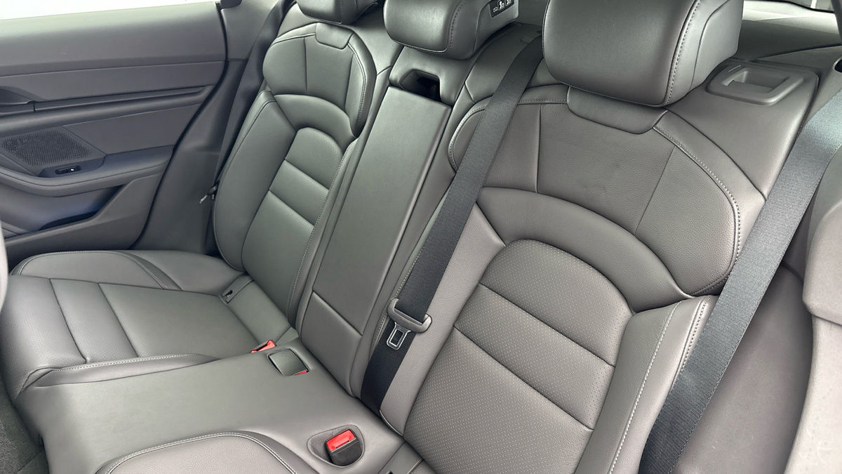 Used Porsche Taycan 2022 for sale - 76751644: Photo 8