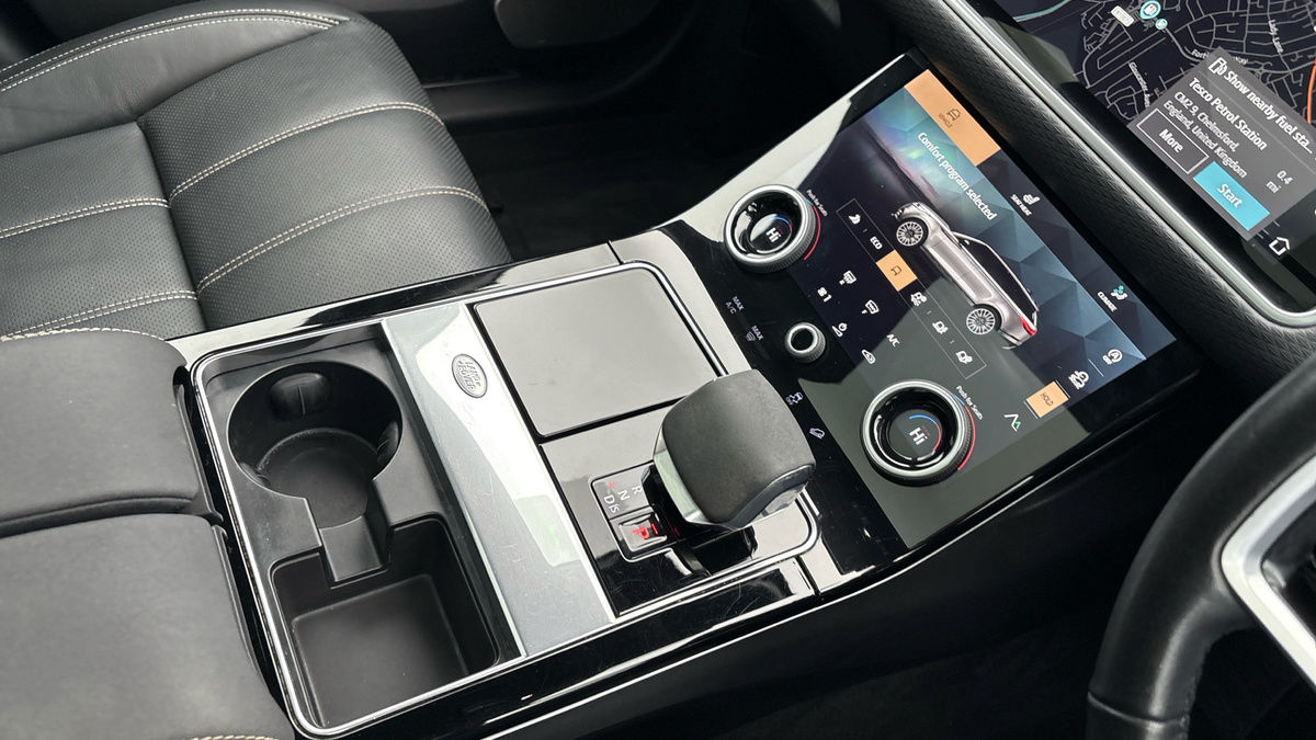 Used Land Rover Range Rover Velar 2023 for sale - 76863665: Photo 18