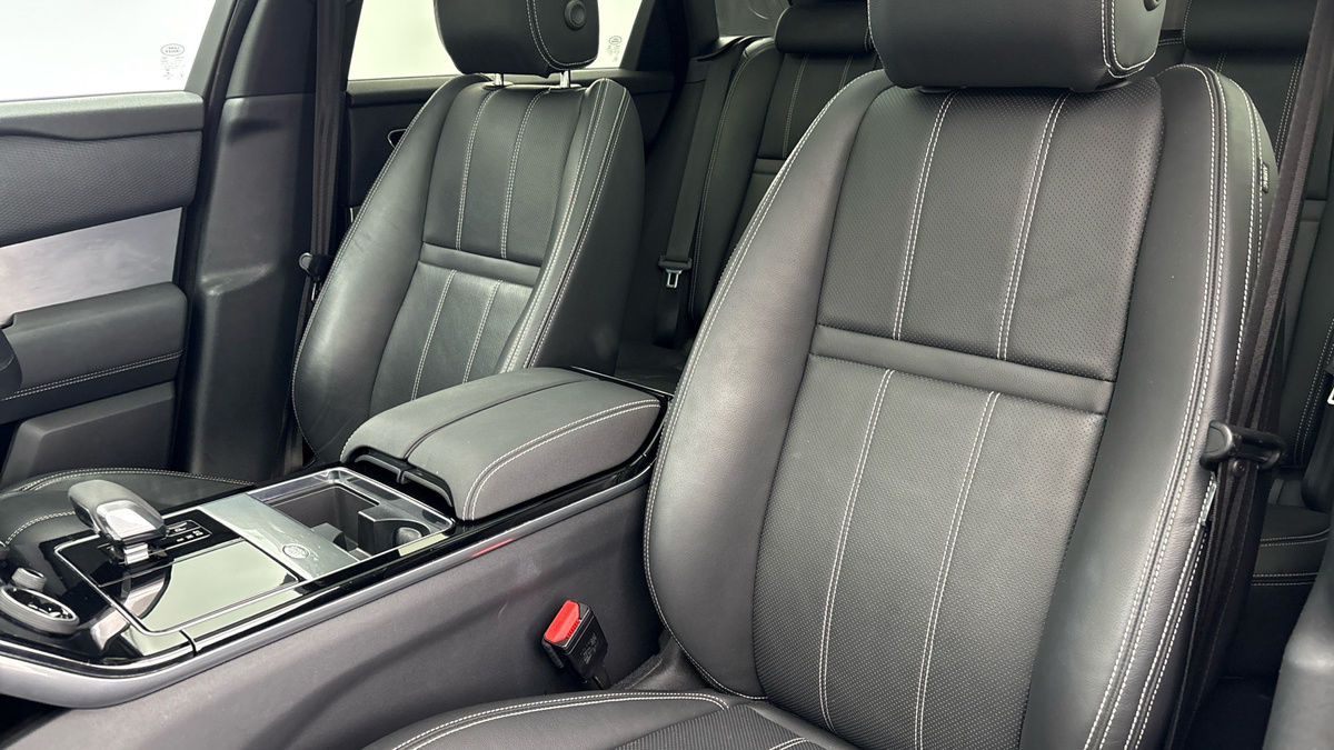 Used Land Rover Range Rover Velar 2023 for sale - 76863665: Photo 7