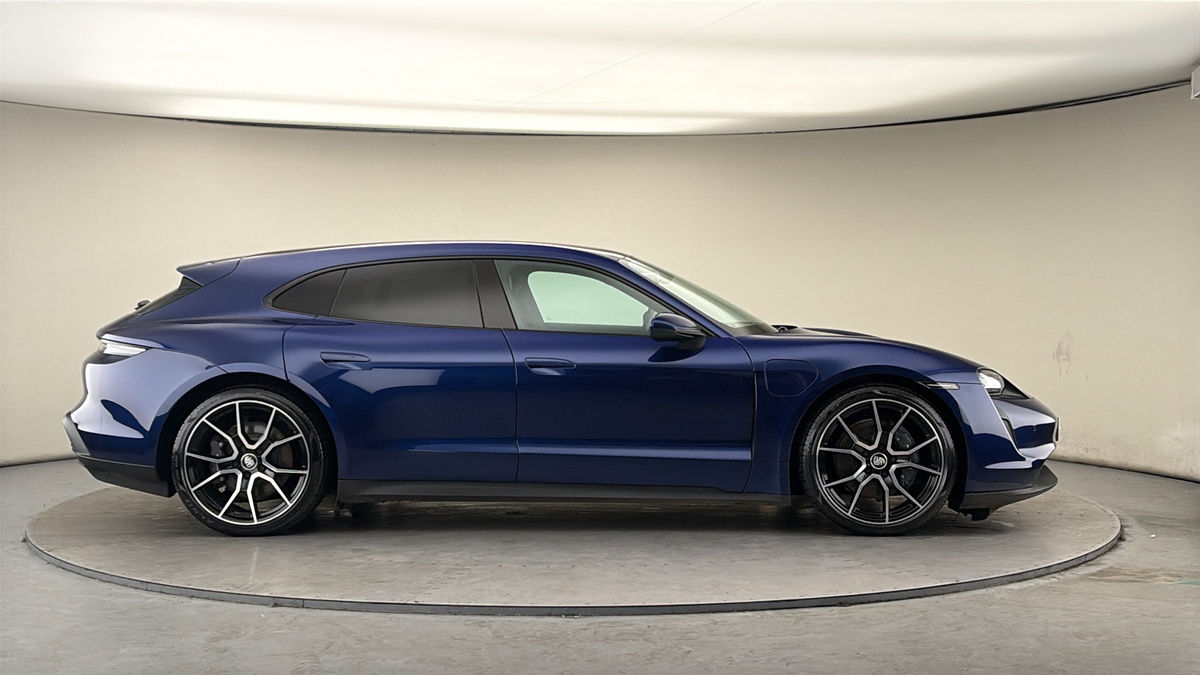 Used Porsche Taycan 2023 for sale - 78168213: Photo 16