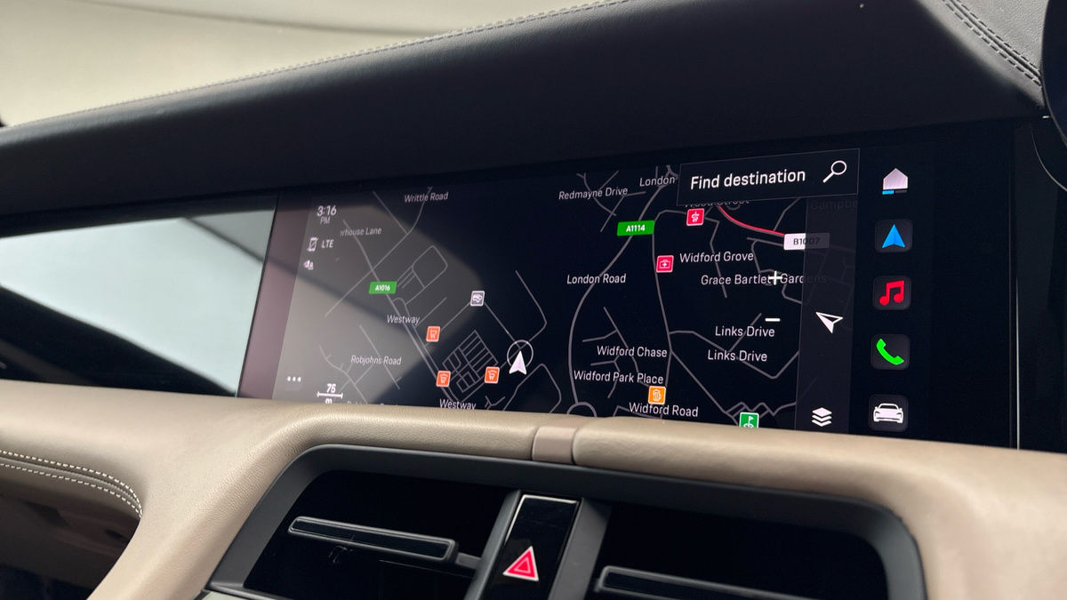 Used Porsche Taycan 2023 for sale - 78168213: Photo 17