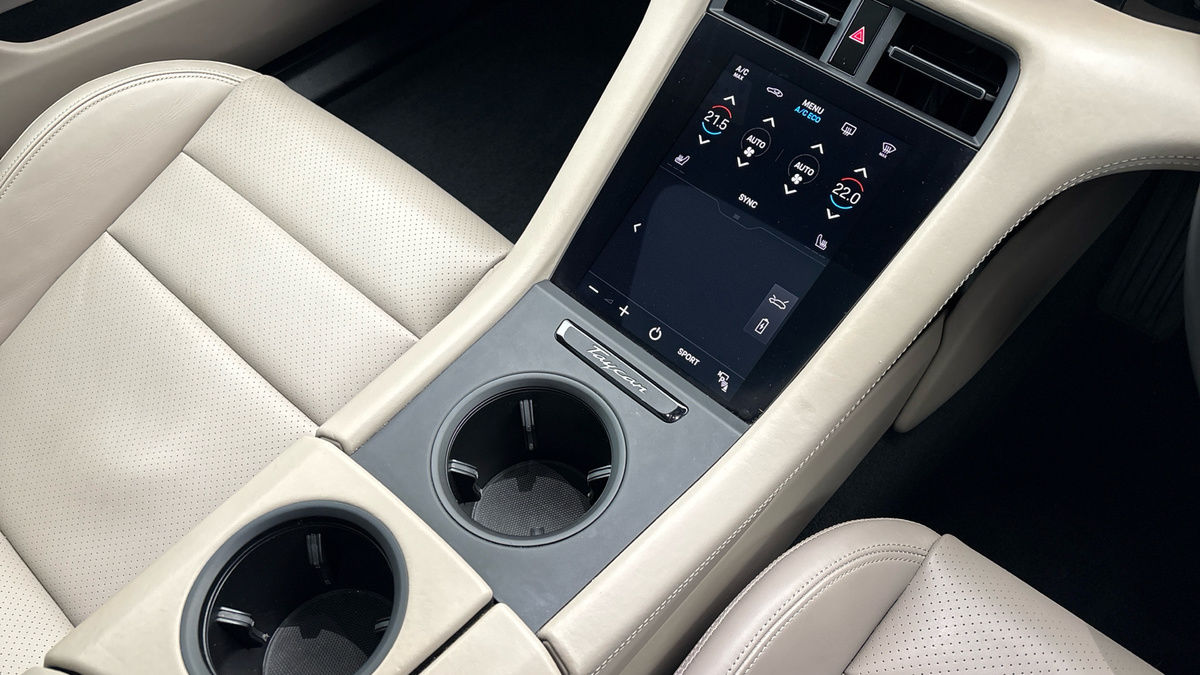 Used Porsche Taycan 2023 for sale - 78168213: Photo 18