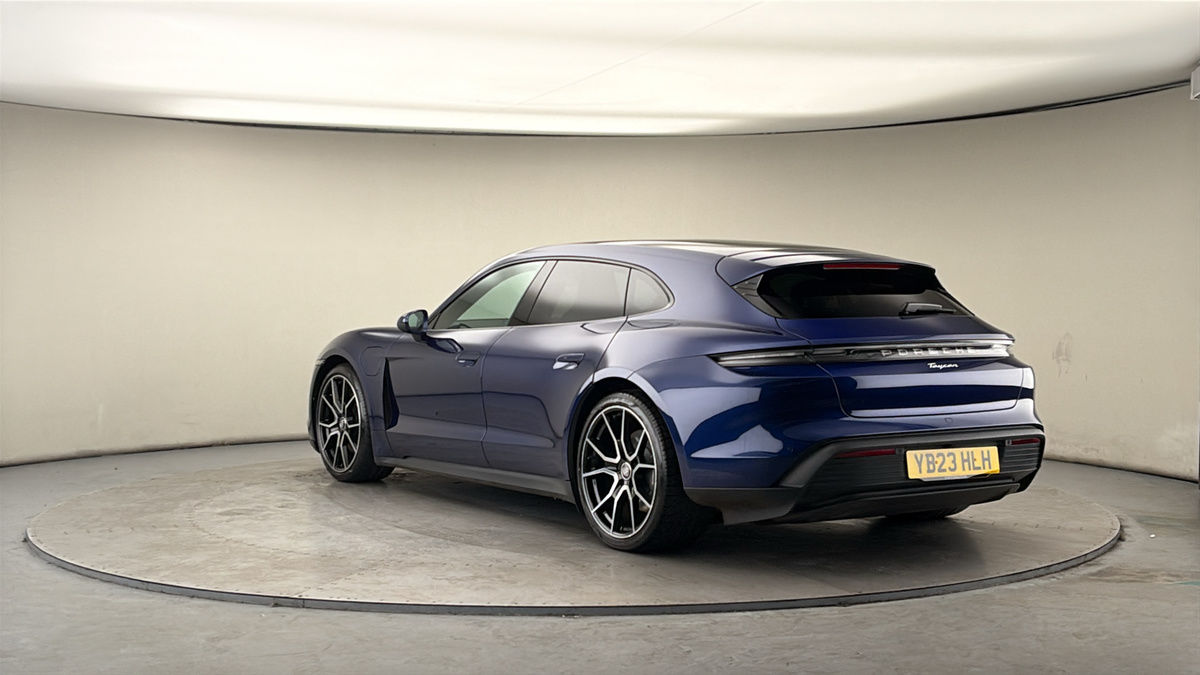 Used Porsche Taycan 2023 for sale - 78168213: Photo 2