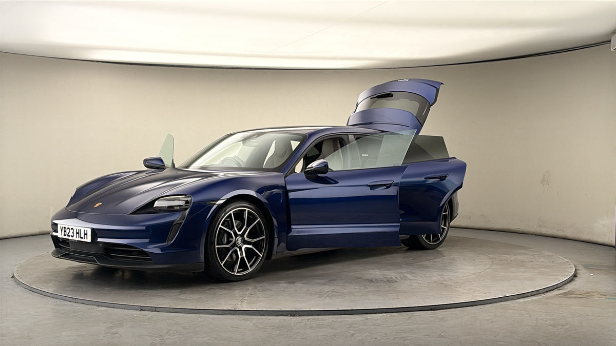 Used Porsche Taycan 2023 for sale - 78168213: Photo 22