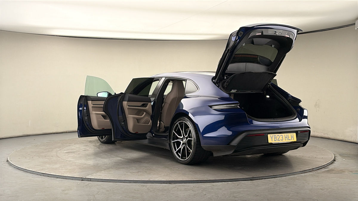 Used Porsche Taycan 2023 for sale - 78168213: Photo 23