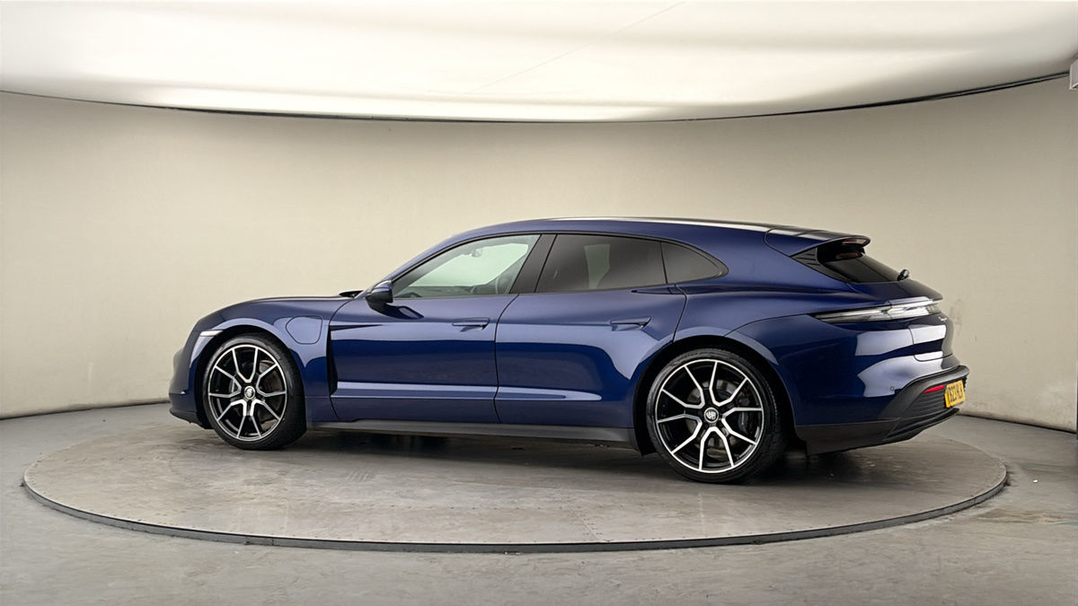 Used Porsche Taycan 2023 for sale - 78168213: Photo 27