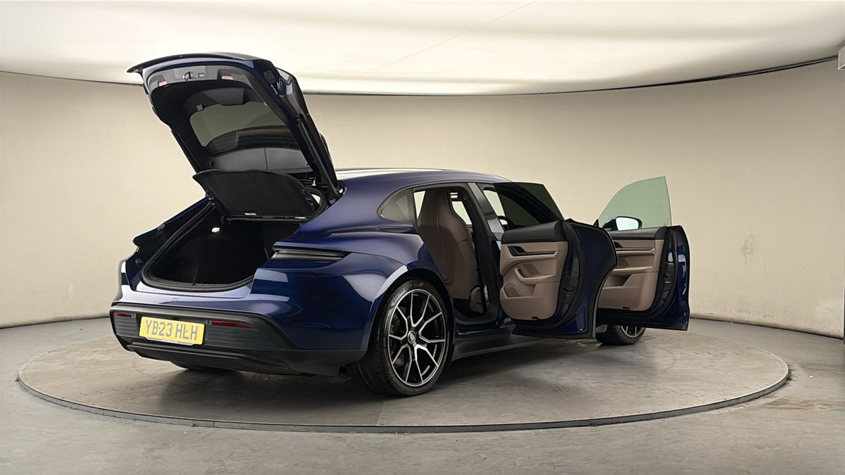 Used Porsche Taycan 2023 for sale - 78168213: Photo 59