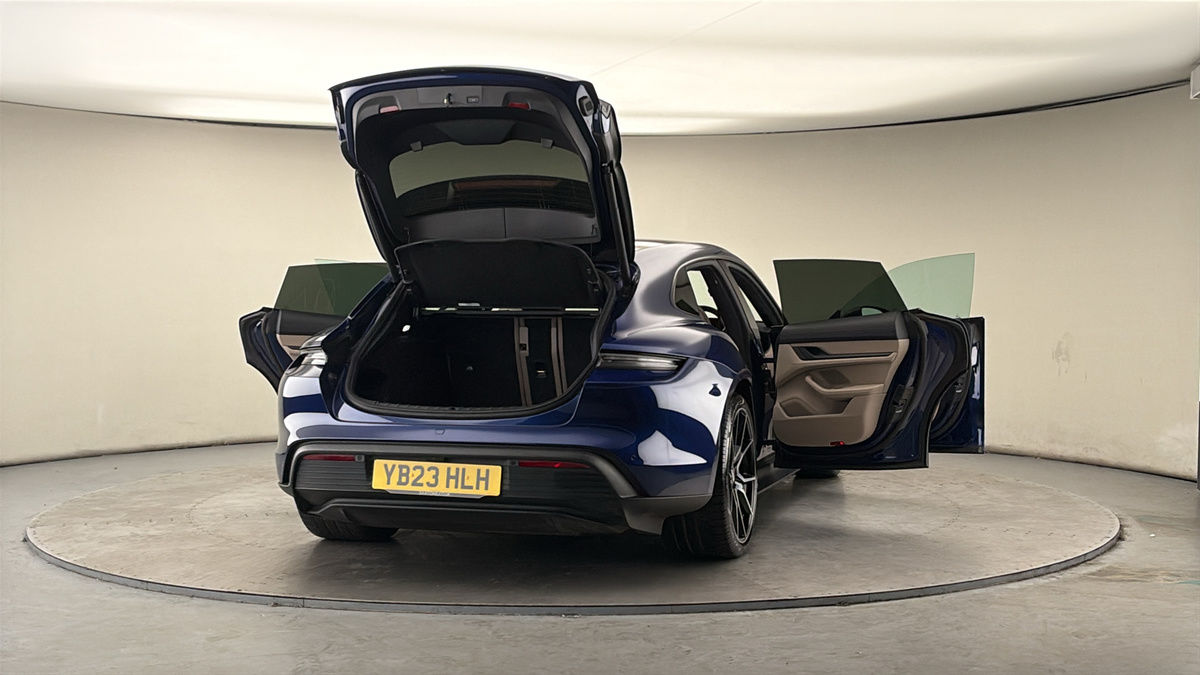 Used Porsche Taycan 2023 for sale - 78168213: Photo 60