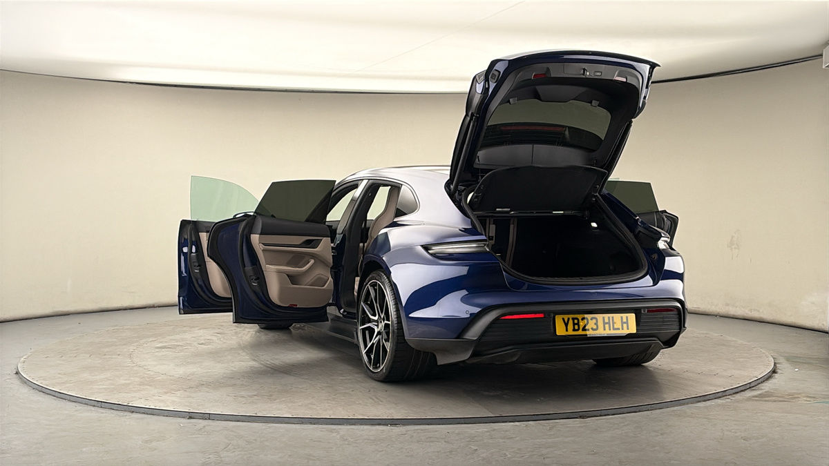 Used Porsche Taycan 2023 for sale - 78168213: Photo 62