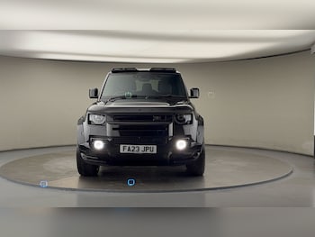 Used Land Rover Defender 90 2023 for sale - 75924517: Photo
