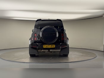 Used Land Rover Defender 90 2023 for sale - 75924517: Photo