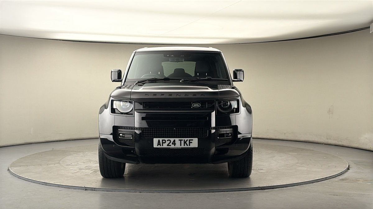 Used Land Rover Defender 110 2024 for sale - 77880808: Photo 3