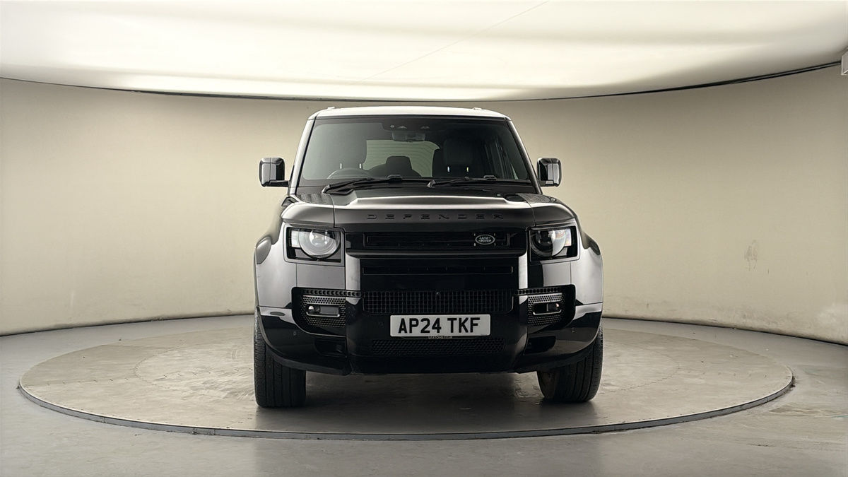 Used Land Rover Defender 110 2024 for sale - 77880808: Photo 32