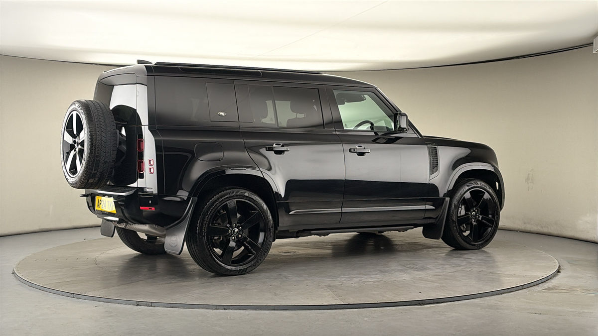 Used Land Rover Defender 110 2024 for sale - 77880808: Photo 38